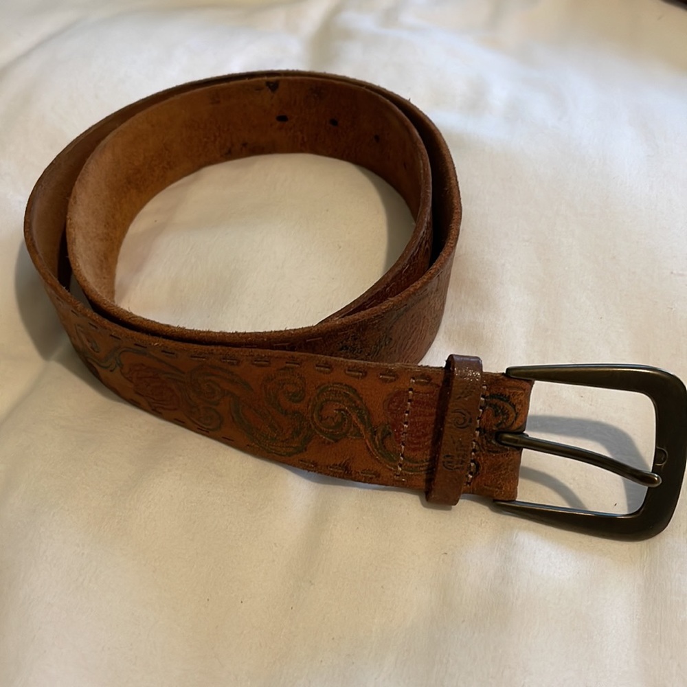 American Eagle Leather Belt